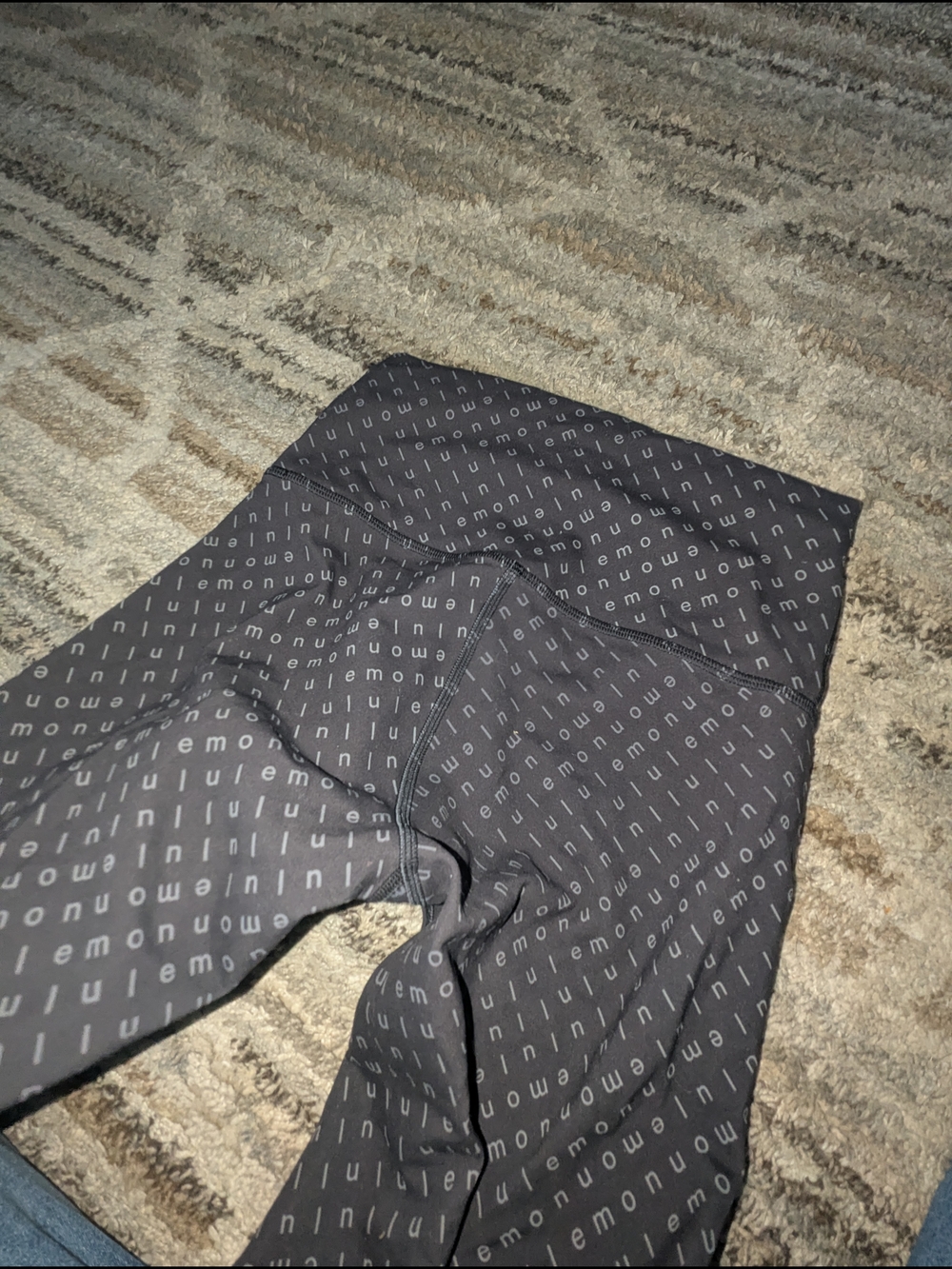 lululemon athletica Black Patterned High-Rise Leggings - Picture 5 of 6